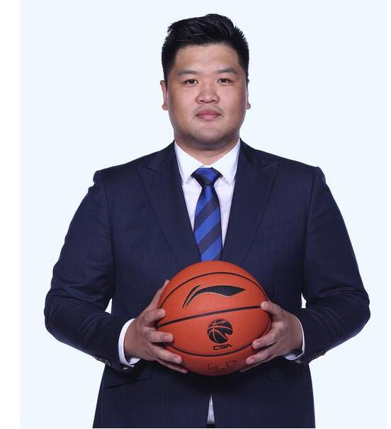 广东队翻译讲述篮球故事
