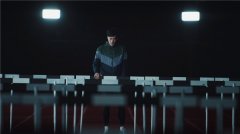 2020最后一天，聚划算和刘翔致敬时代赶路人